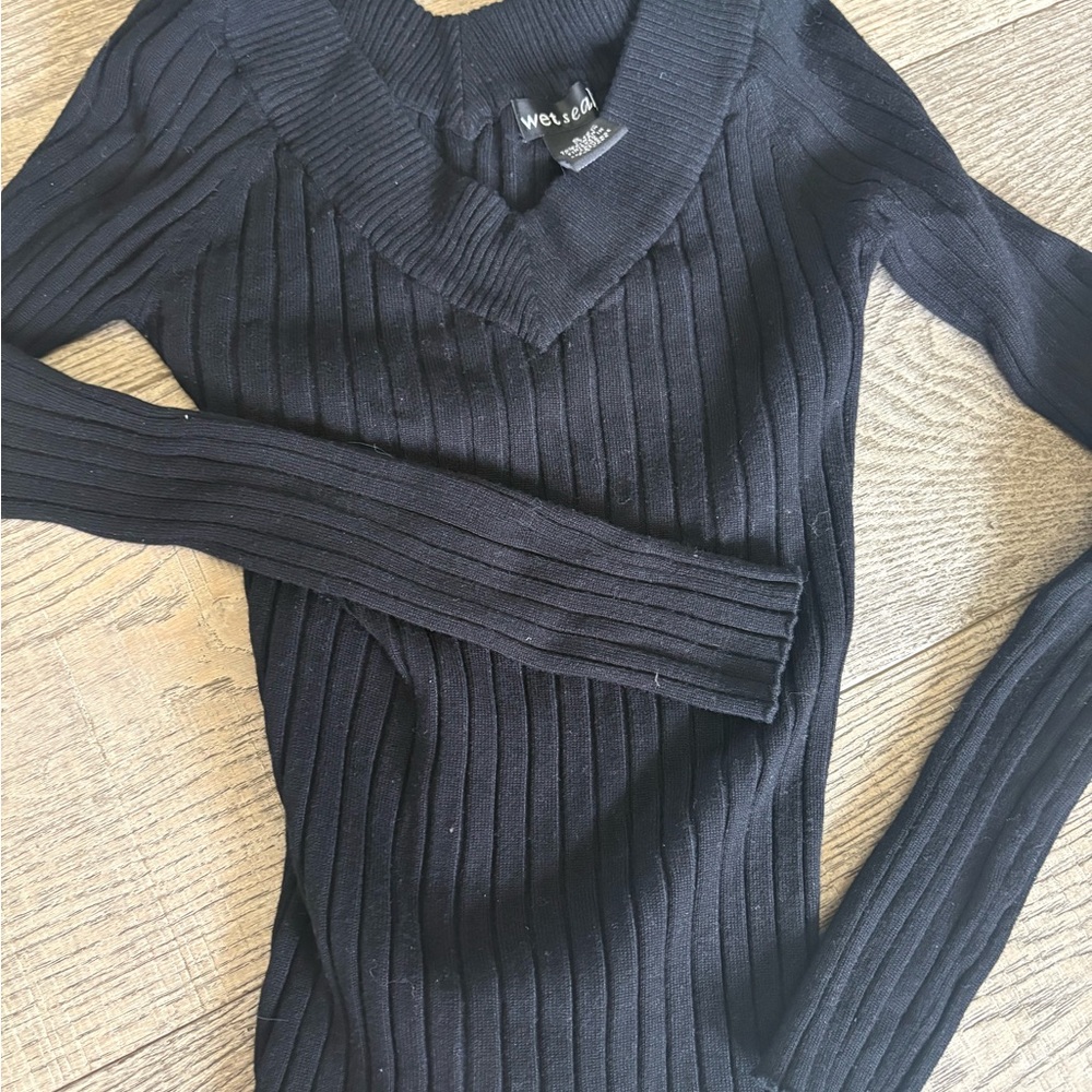 Wet Seal ribbed V-neck sweater